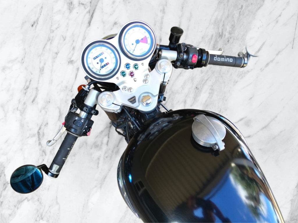 2005 Triumph Thruxton 865
