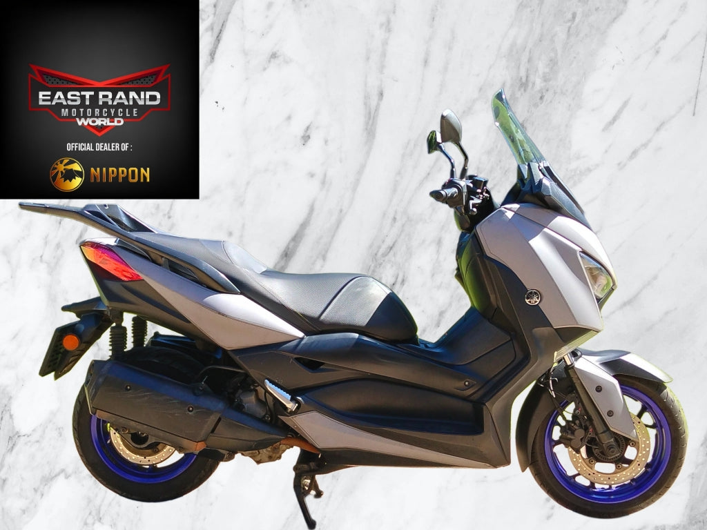 2022 Yamaha X-Max 300 ABS