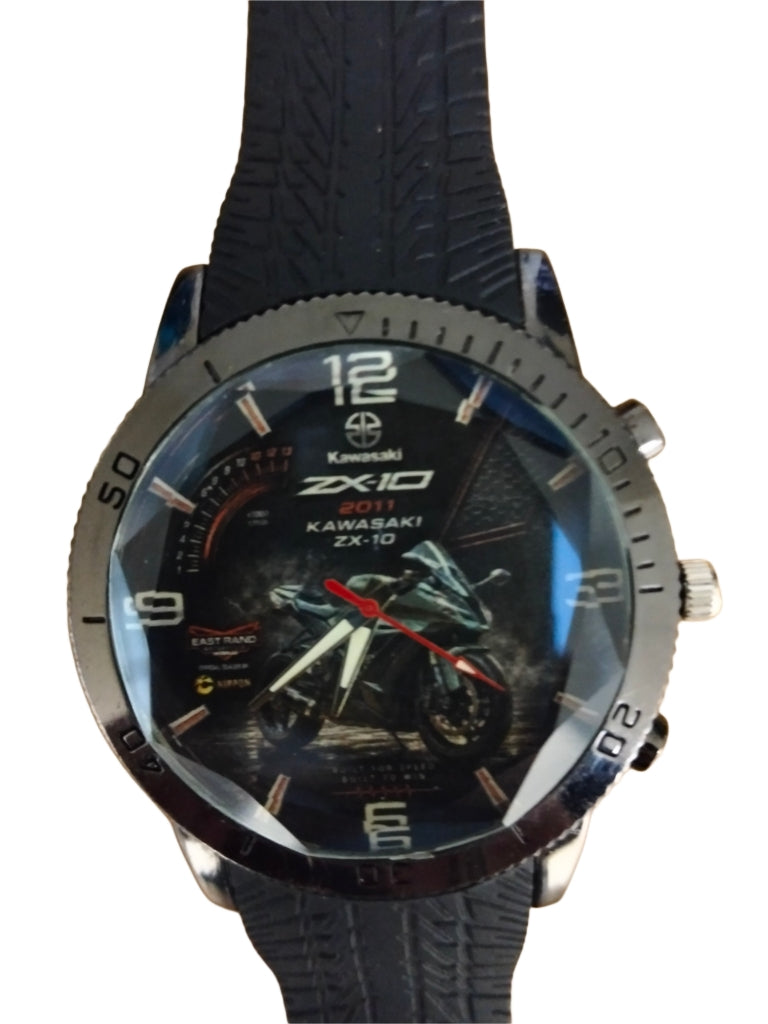 Looking for the perfect Gift? Get your personalized Watch