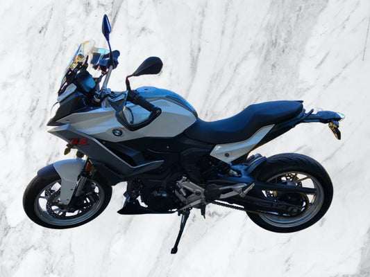 2021 BMW F900XR