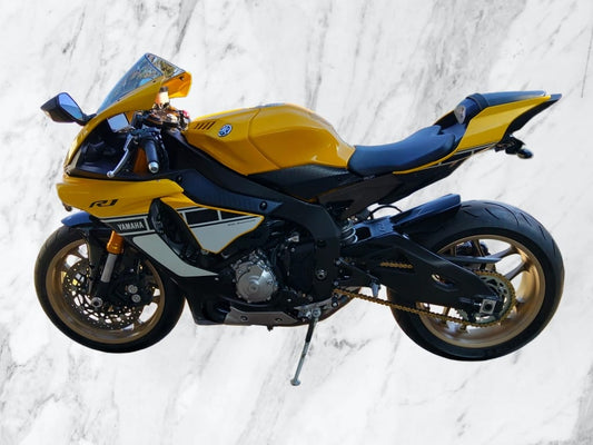 2015 Yamaha R-1 (Must be seen spotless)
