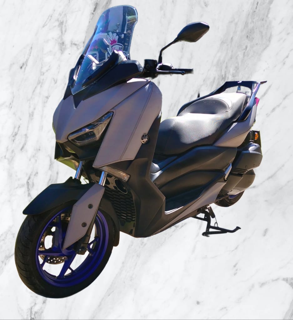 2022 Yamaha X-Max 300 ABS