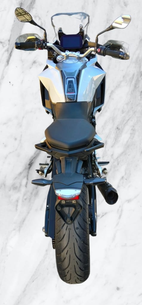 2021 BMW F900XR