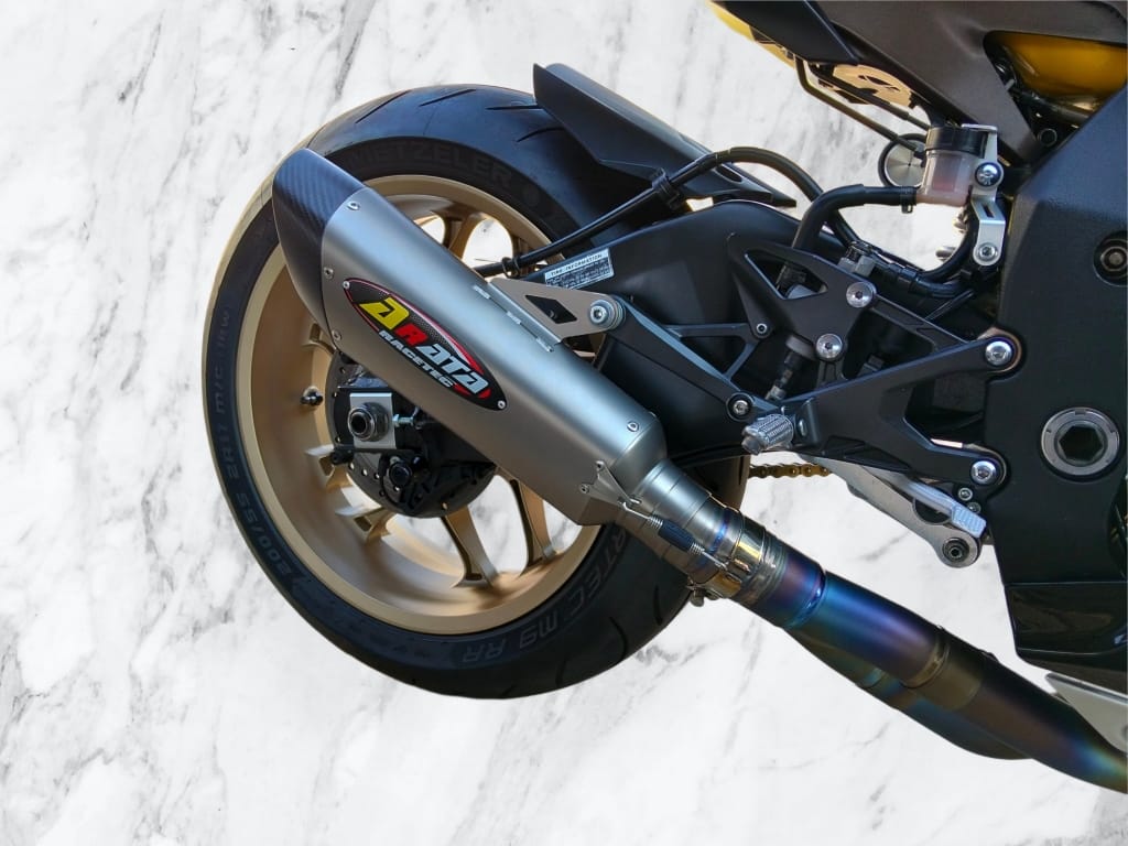 2015 Yamaha R-1 (Must be seen spotless)